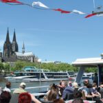 Süße Verführung im JuBo Weinhaus: Schokoladenfondue mit frischem Obst und Genuss