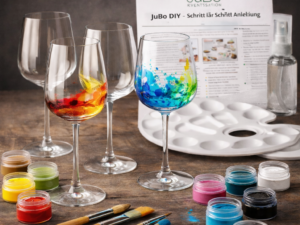 Weingläser bemalen Set - Komplett Set mit 4 Rotwein Gläsern - Beispielbemalung 1